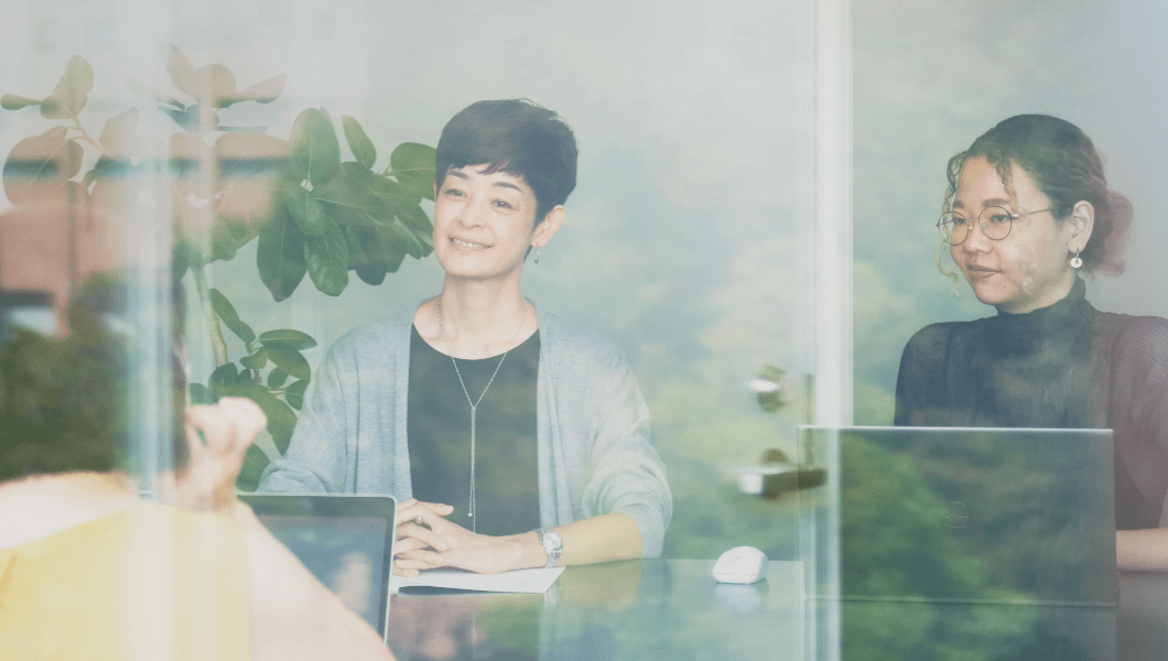 バックグラウンド